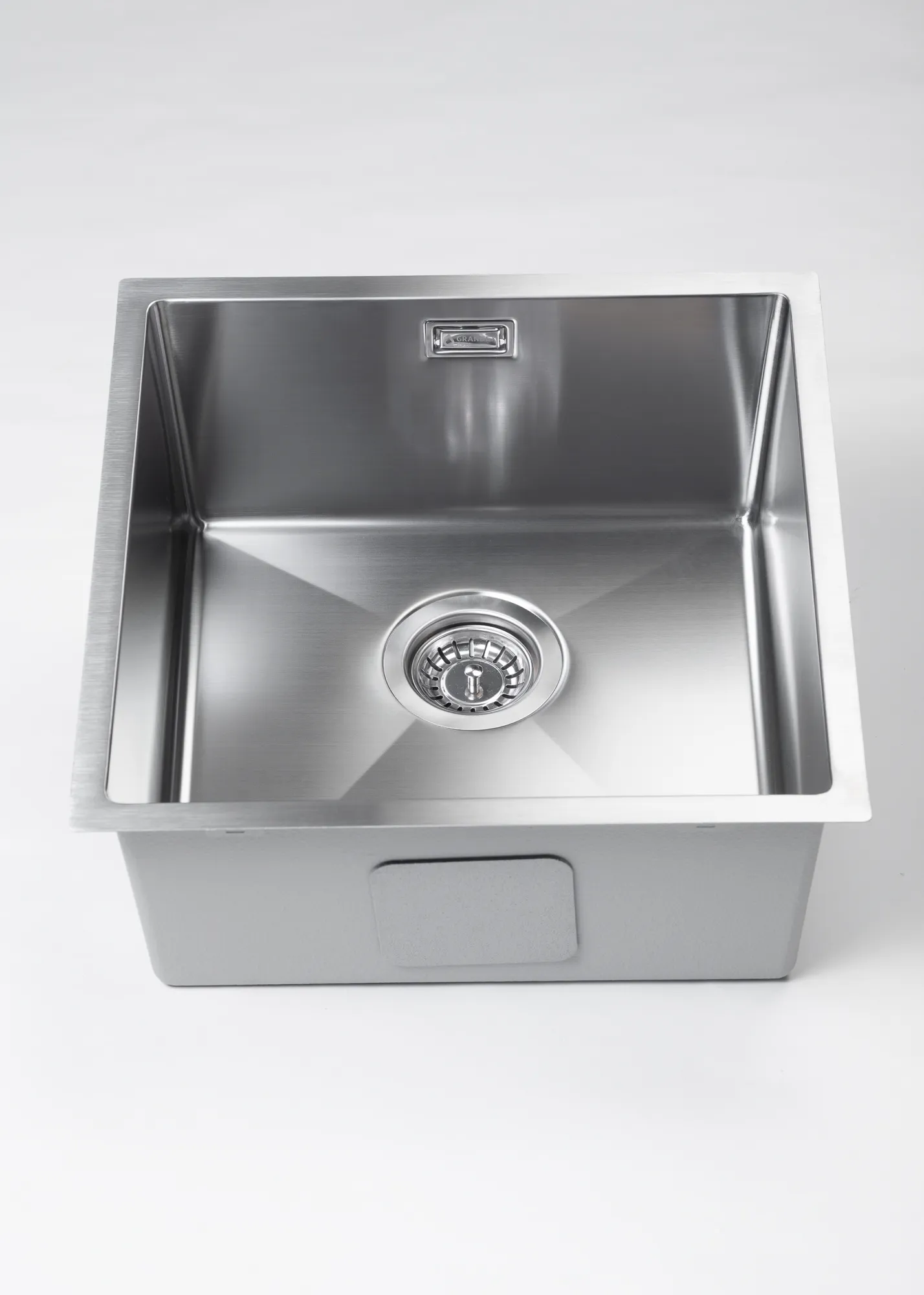 Мойка Grandex Aqua PROLINE 44, 440х440х200, сифон в комплекте (303413)